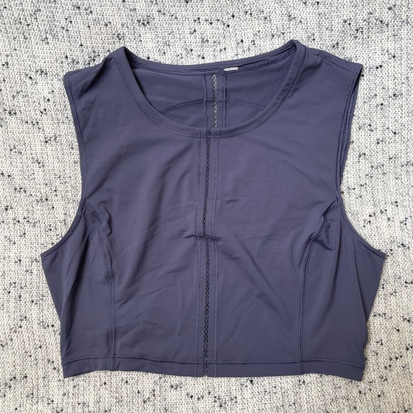 lululemon athletica Tops - Lululemon crop top